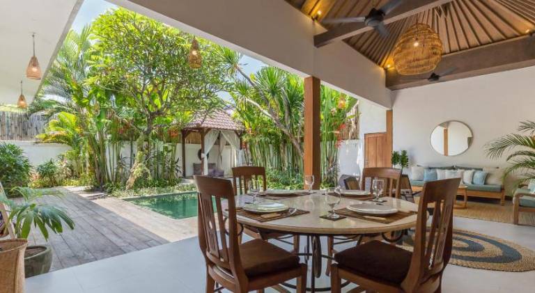 Villa with pool in Kuta