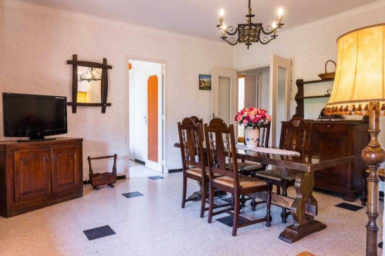 Gite with garden, grill & terrace — photo 4