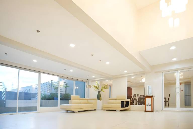 Rental apartment with pool — photo 4