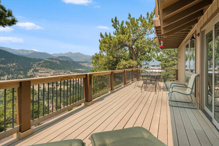 Family-friendly vacation home with terrace | Pet-friendly — photo 5