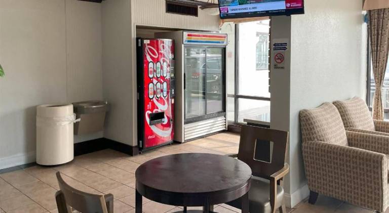 Motel 6 Baton Rouge, LA - East - I-12 — photo 4