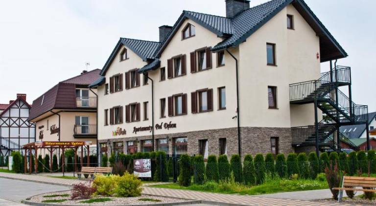 Holiday apartment with barbecue, patio & yard in Darlowo