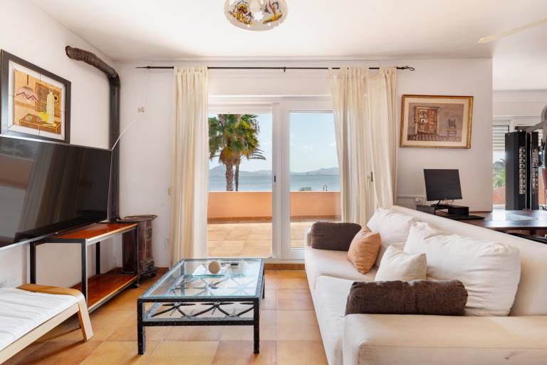 Fully equipped pleasant villa with garden, pool & BBQ | Sea view | Close to the beach | Perfect for remote work | Pet-friendly — photo 3