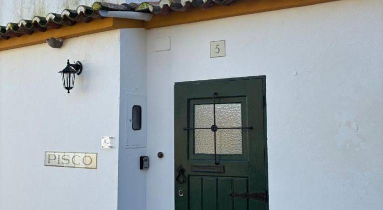 100 m&sup2; Villa