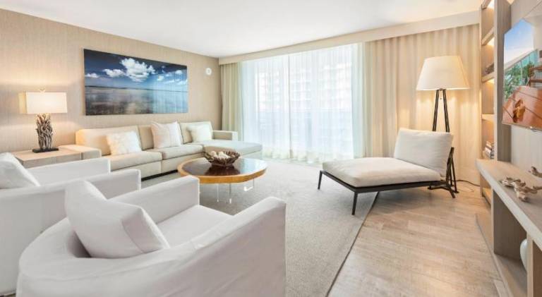 Wonderful rental apartment with jacuzzi | Close to Miami Beach Botanical Garden | Beach nearby | Pet-friendly in Miami Beach, FL