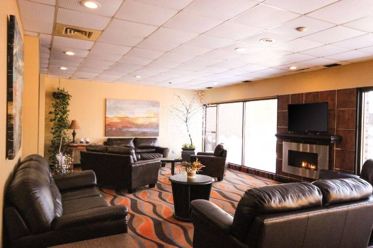 Quality Inn — photo 2
