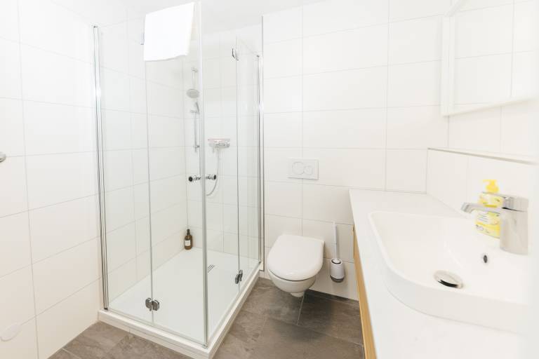 Family-oriented beautiful holiday apartment with pool & sauna | Nature view | Pets allowed — photo 3