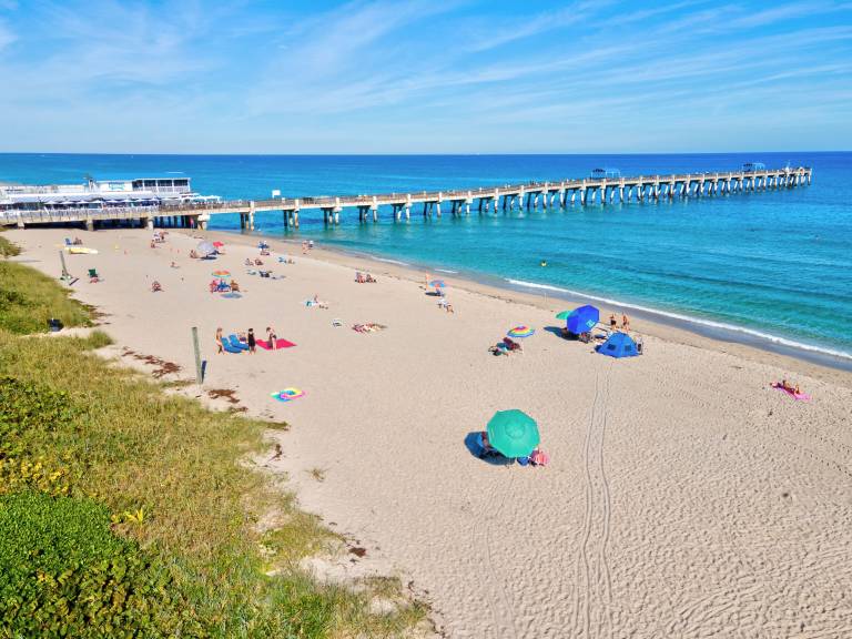 Cottage Lake Worth