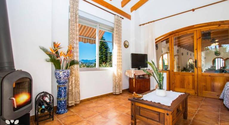 Fully equipped nice villa with yard, barbeque & private pool | Pet-friendly — photo 2