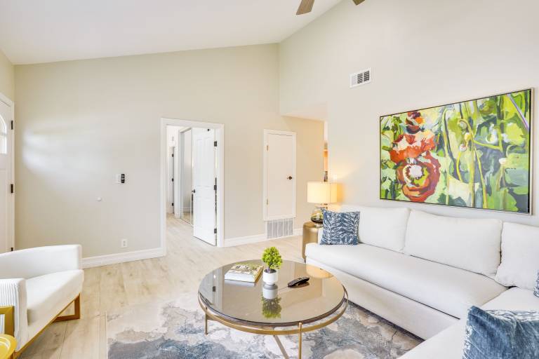 Idyllic Tustin Home w/ Private Patio & Grill — photo 5
