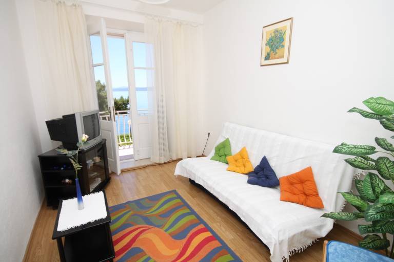 Two bedroom apartment near beach Podgora, Makarska (A-6782-a) — photo 2