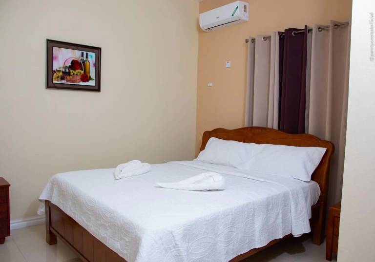 Bed and breakfast  Kingston