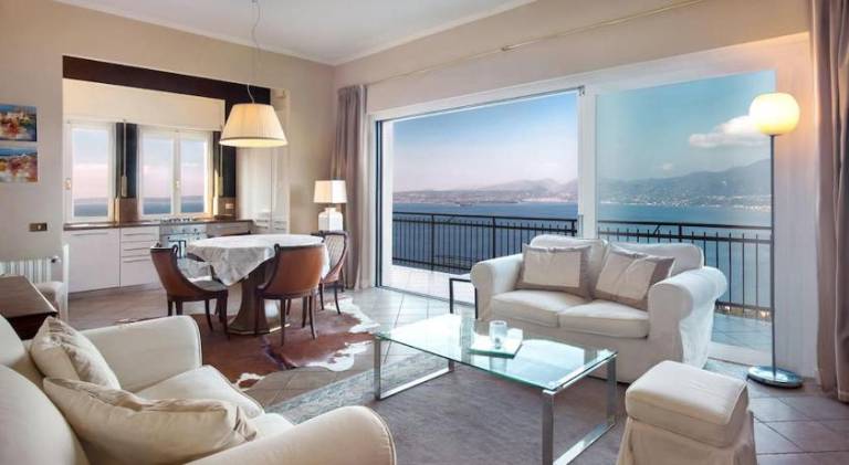 Charming villa | Pets are welcome in Torri del Benaco