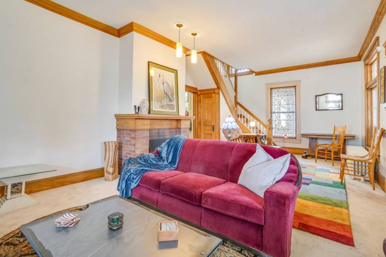 Eau Claire Retreat: Close to Campus & Dtwn! — photo 5
