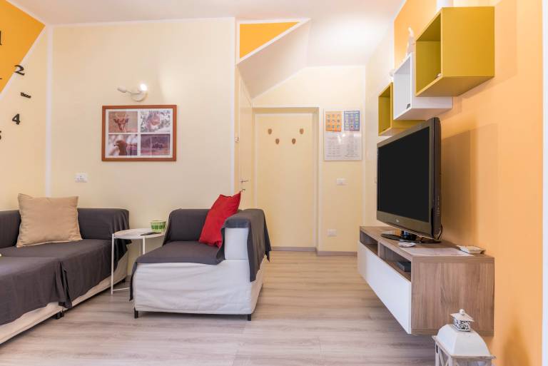 Child-Friendly Apartment “Le Quattro Stagioni” near Lake with Mountain View — photo 4