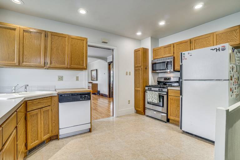Cozy Cheyenne Home w/ Yard < 1 Mi to Downtown! — photo 2