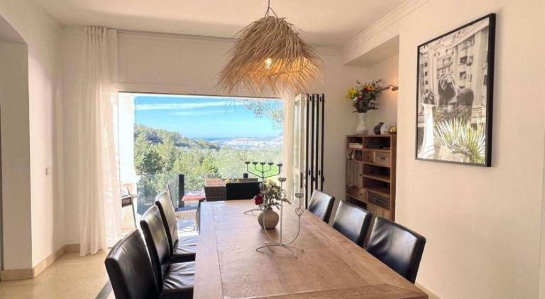 Fully equipped villa with garden, patio & grill | Pet-friendly — photo 4