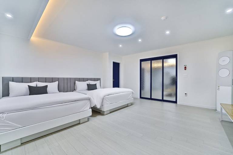 Sweet hotel