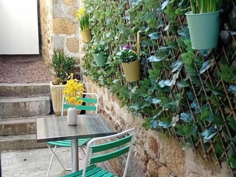 Cottage with 4 rooms for 7 persons — photo 3
