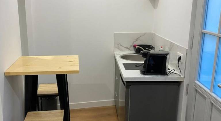 Apartment with 1 room for 2 persons in Dole