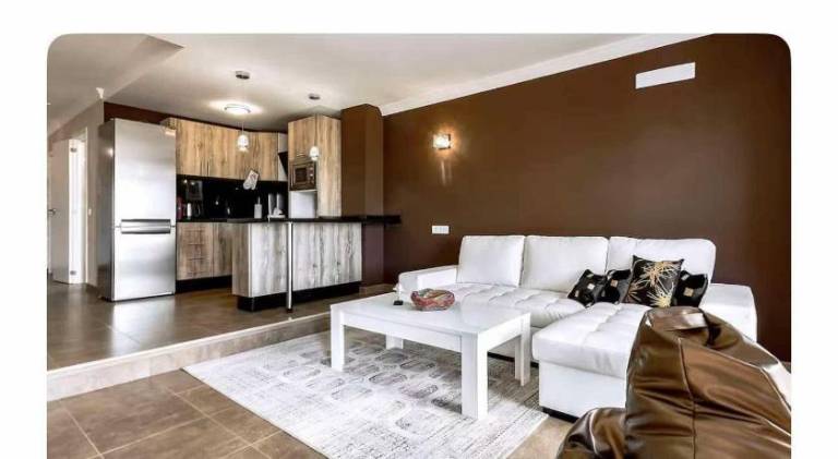 Rental apartment with private pool & patio | Perfect for remote work — photo 3
