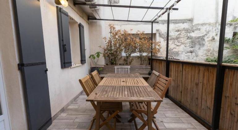 Charming rental apartment | Next to Popes' Palace | Good for workation | Pets allowed — photo 3