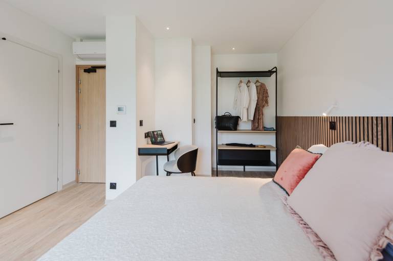 Aparthotel with patio & yard | Suitable for remote work | Pets allowed — photo 2