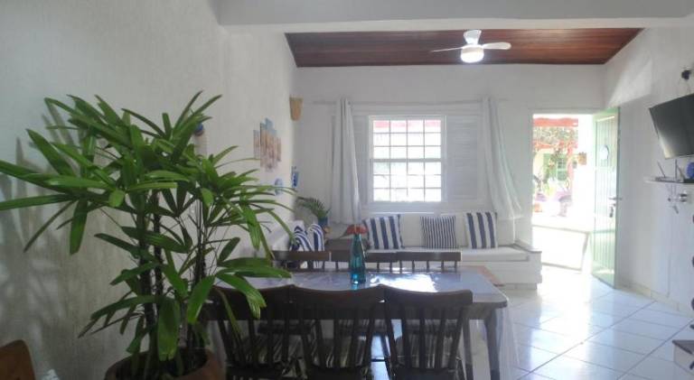 House with yard & pool | Dogs allowed — photo 3