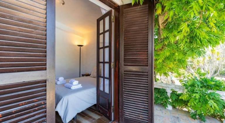 Villa with pool | Pet-friendly — photo 3