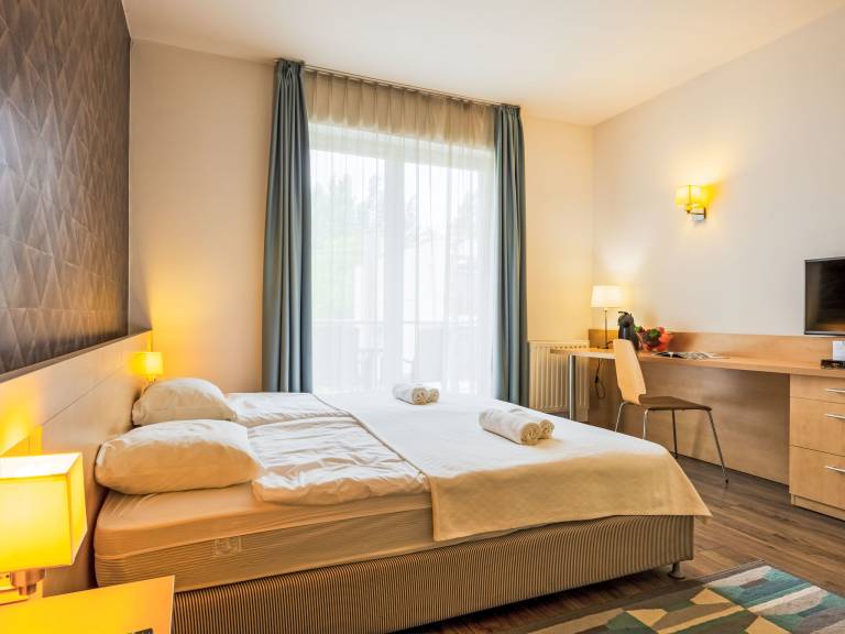Rental apartment with pool, sauna & jacuzzi — photo 4