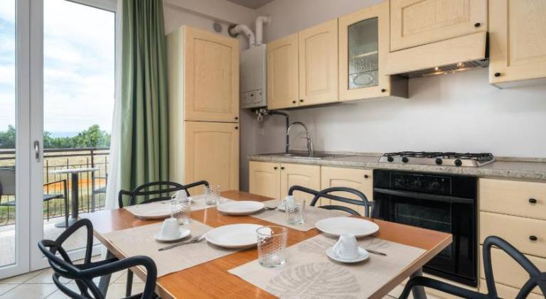 Spacious serviced apartment | Pets are welcome — photo 5