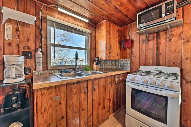 Cabin with BBQ — photo 4