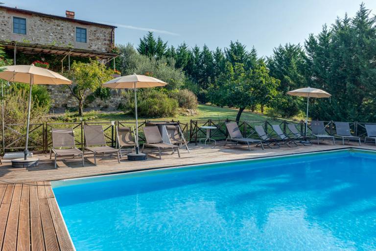 Vacation home with terrace, garden & BBQ in Cascia