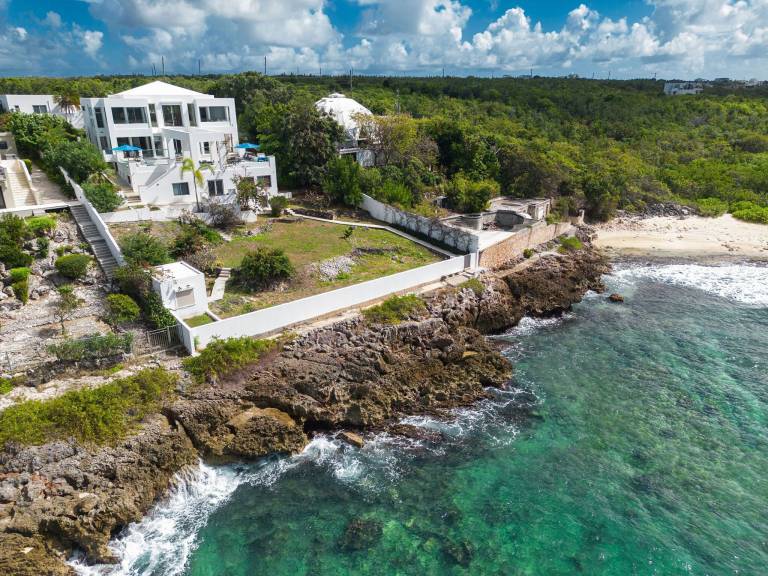 Villa Anguilla