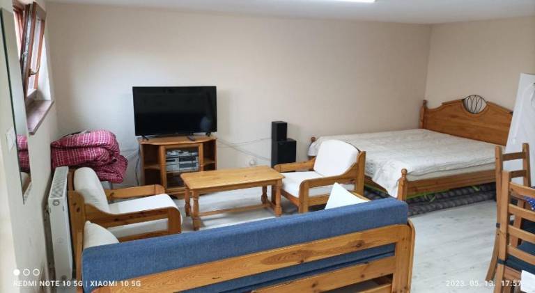 Lovely rental apartment with terrace, sauna & yard | Perfect for remote work | Pets allowed — photo 2