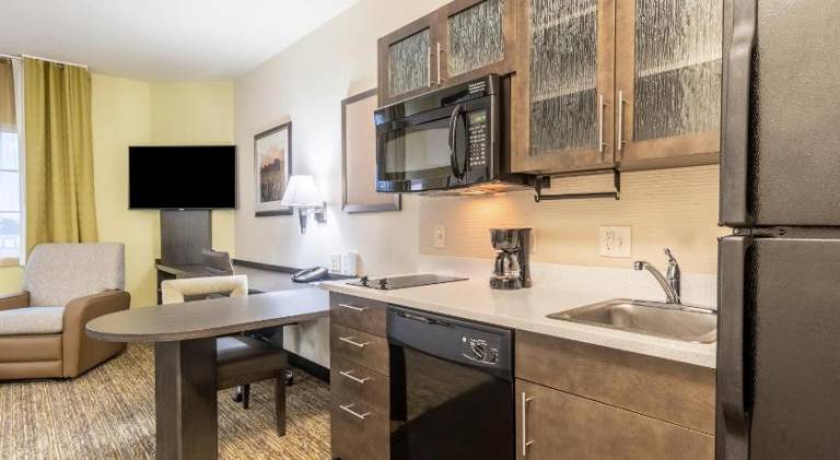 Candlewood Suites Portland Airport By IHG — photo 5