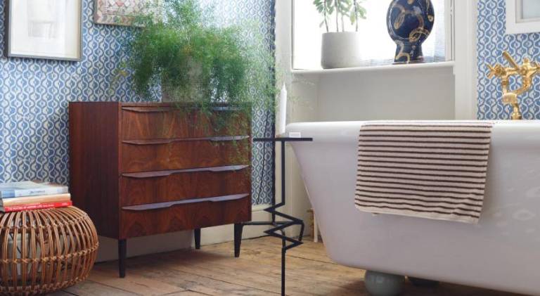 8 Holland Street Townhouse Bath — photo 4