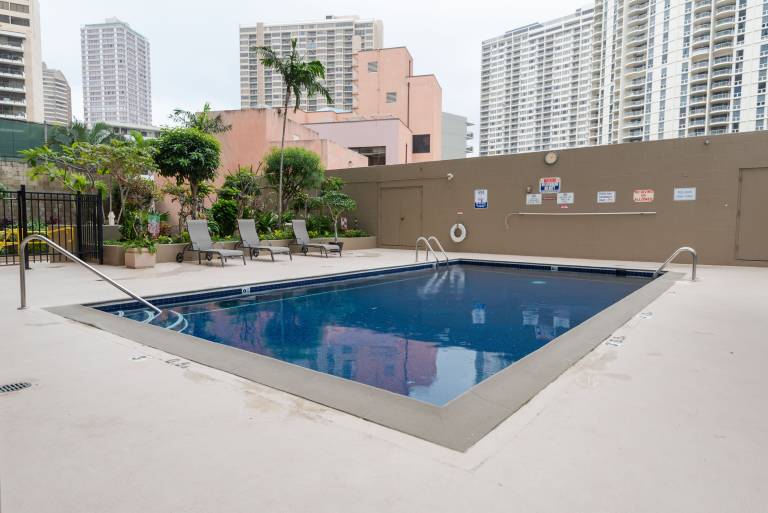 Condo  Waikīkī
