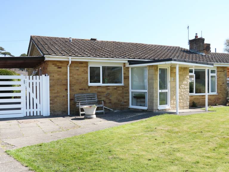 Cottage Barton on Sea