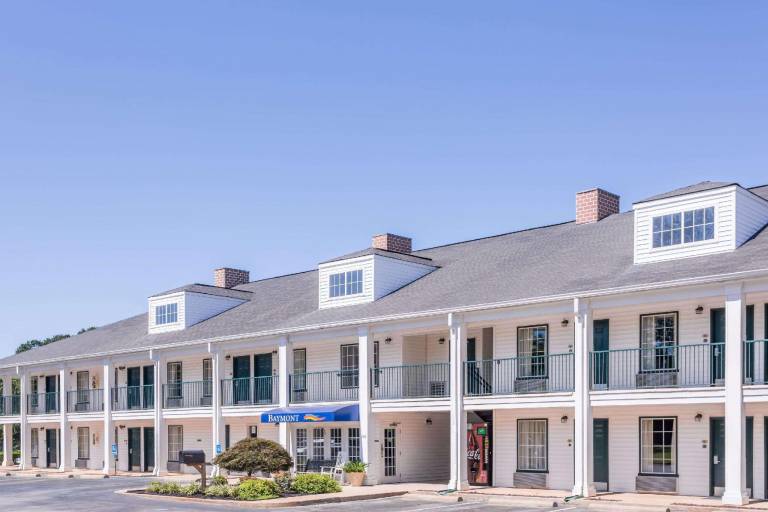 Baymont by Wyndham Duncan/Spartanburg in Duncan, SC