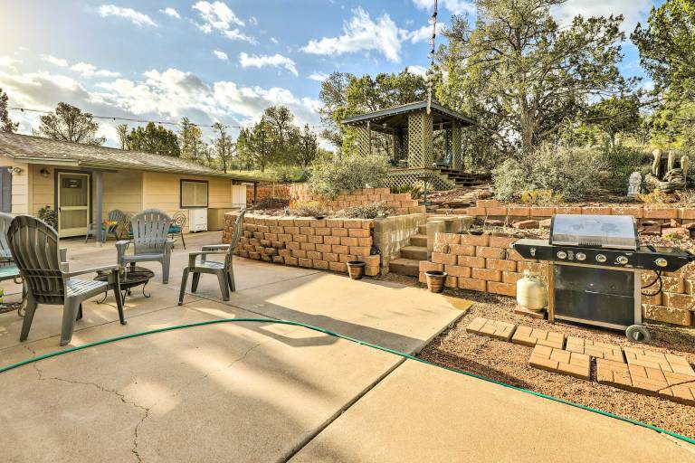 Gazebo & Fire Pit: Pet-Friendly Payson Home! — photo 2