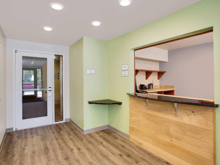 Extended Stay America Select Suites - Tuscaloosa — photo 3
