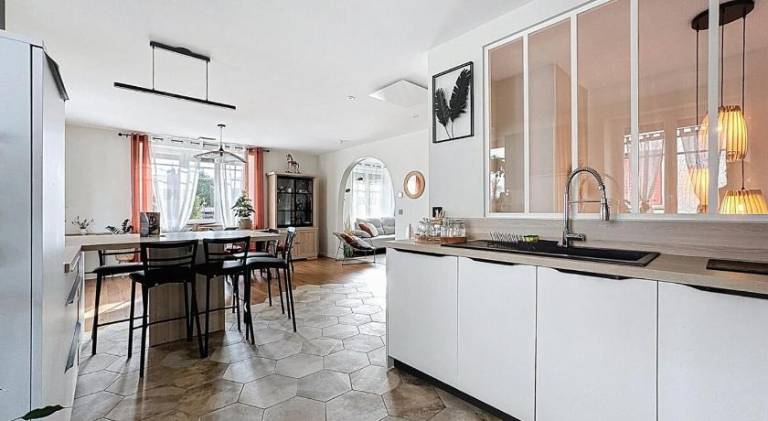 Holiday apartment with 3 rooms for 7 persons — photo 3