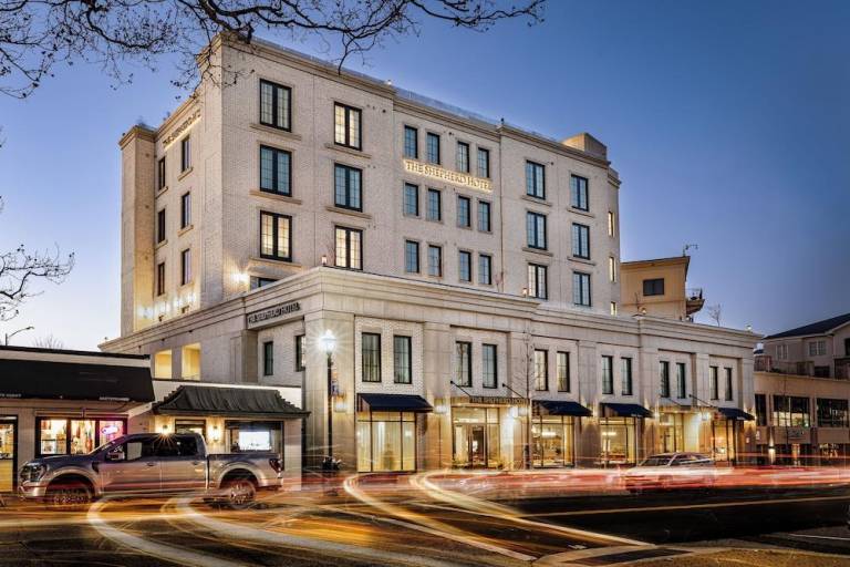 The Shepherd Hotel Downtown Clemson — photo 4