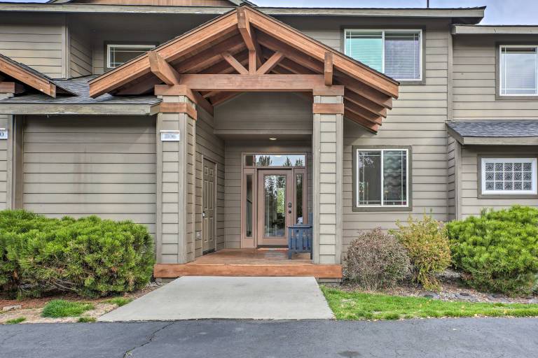 Charming Redmond Townhome w/ Resort Amenities — photo 3