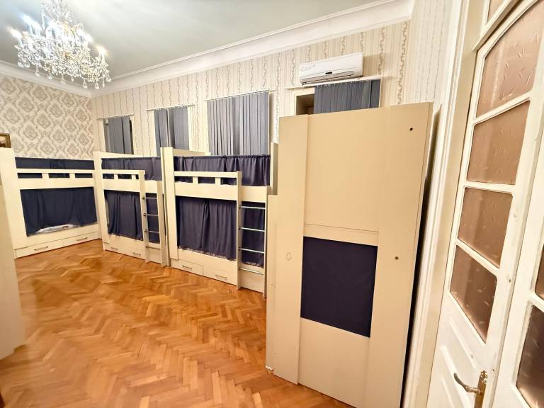 Fully equipped nice rental apartment with hot tub | Next to Nizami Street | Good for workation | Pets are welcome — photo 4