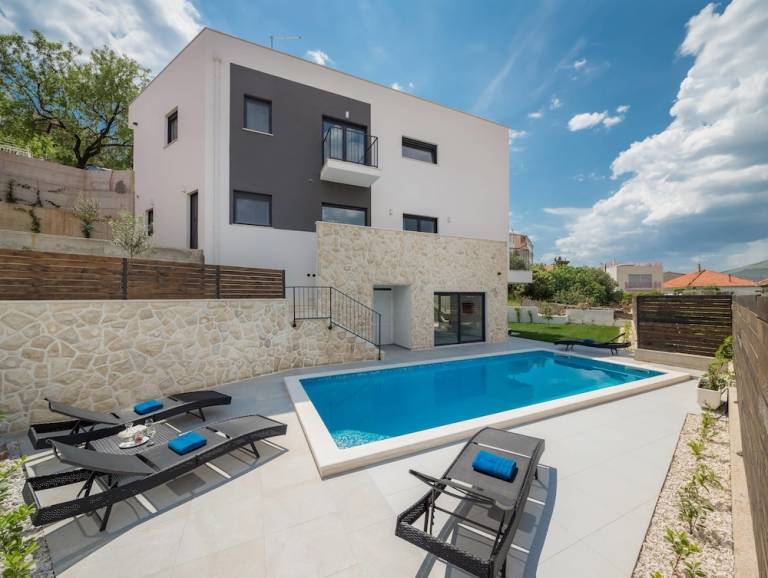 Villa Trogir