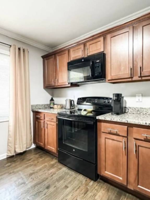 Apartment  Grosse Pointe Park