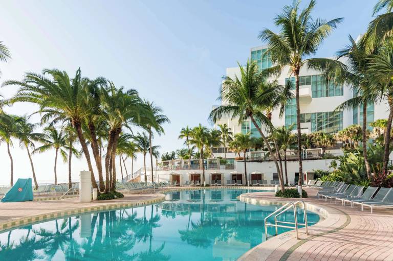 Resort Hollywood South Central Beach