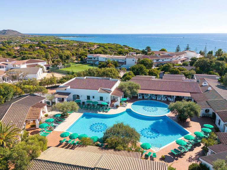 Rental apartment with garden & pool | Nature view in Teo
